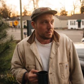 Nashville's Darrin Bradbury Shares New Punk-Tinged Track "Deanna, Deanna" - Listen Now