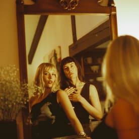 Watch Madi Diaz feat. Lennon Stella Perform New Single "One Less Question" On Jimmy Kimmel Live!