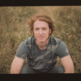 Richard Reed Parry Shares "Lost in the Waves" 360 Music Video, New Album 'Quiet River of Dust Vol. 2' Coming Out June 21