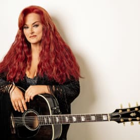 Wynonna Shares New Version of "Beautiful Star of Bethlehem," Hosting NBC's 'Christmas at the Opry' Special On December 7