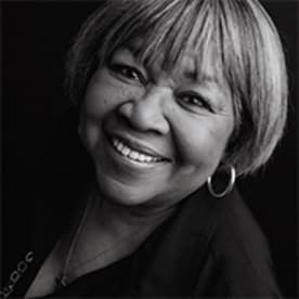 Mavis Staples Bio (2019)